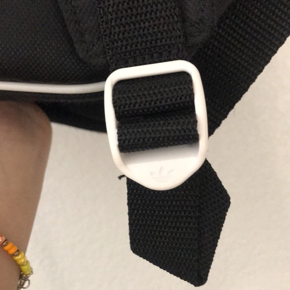 ADIDAS BackPack - Picture 6 of 7